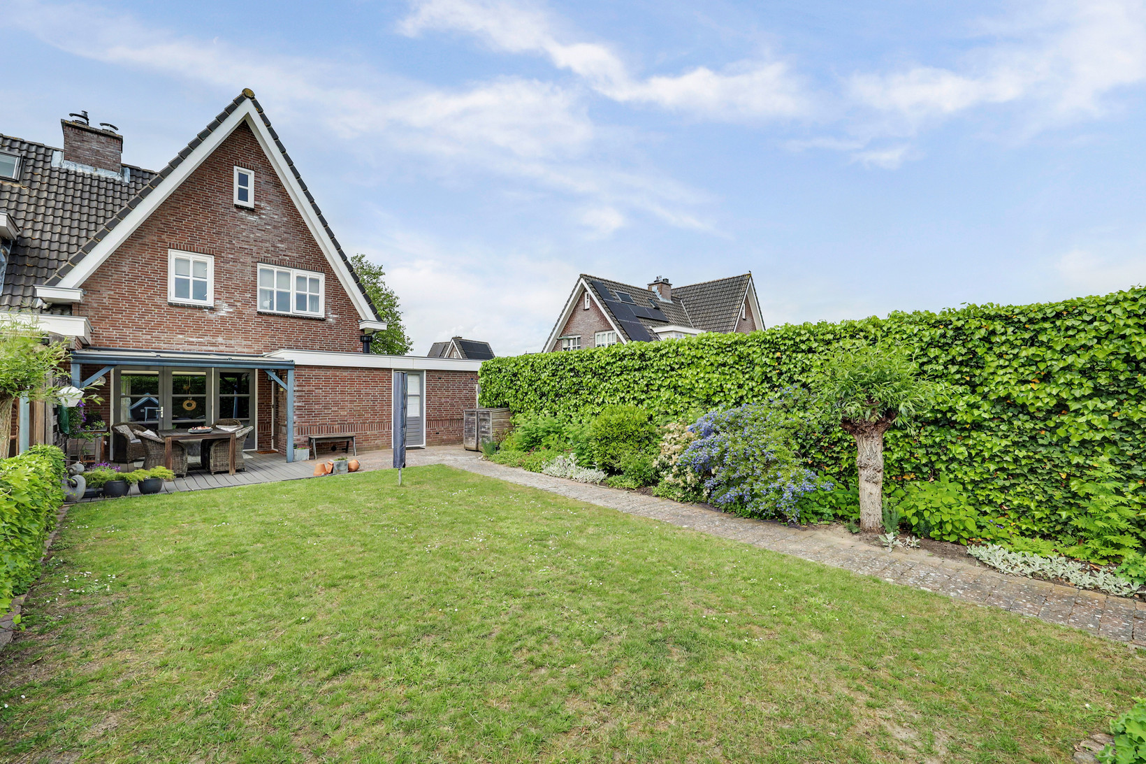 Hoekwoning te koop: W.F. Hermanslaan 39, Kloetinge