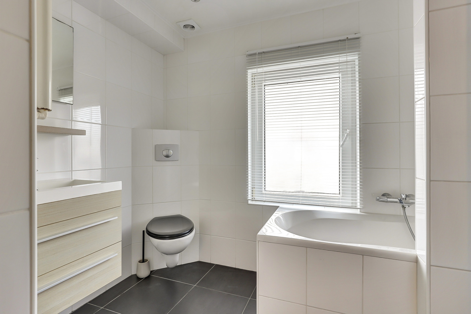 Tussenwoning te koop: Wilhelminastraat 8, Kortgene