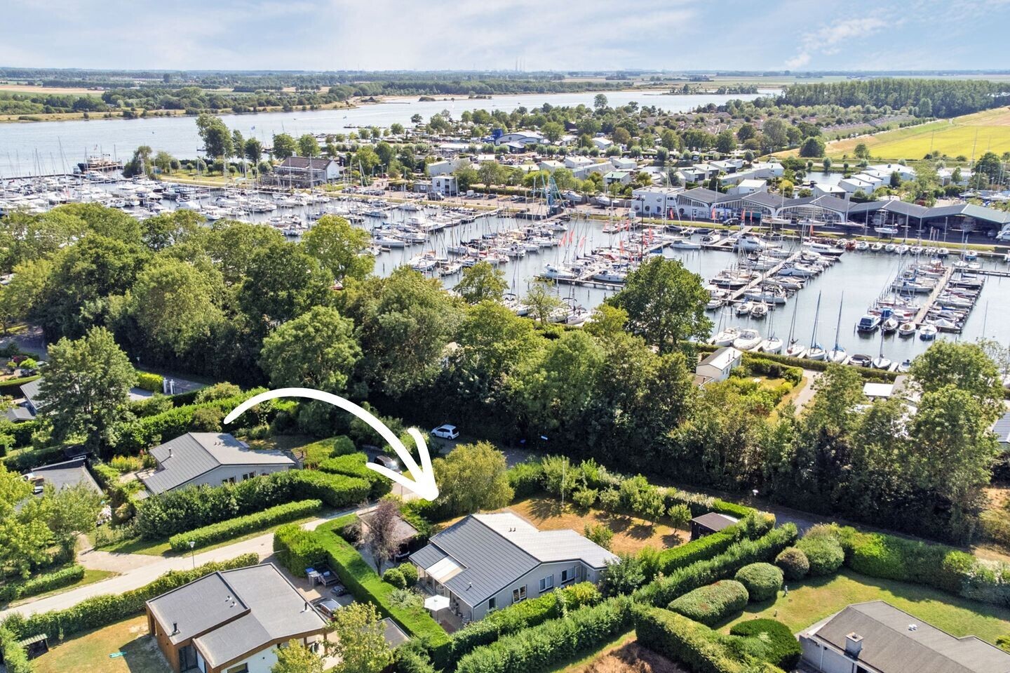 Vrijstaande woning te koop: Vrijheidslaan 1, Kortgene
