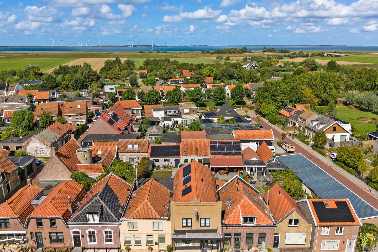 Hoekwoning te koop: Kerkstraat 12, Wissenkerke