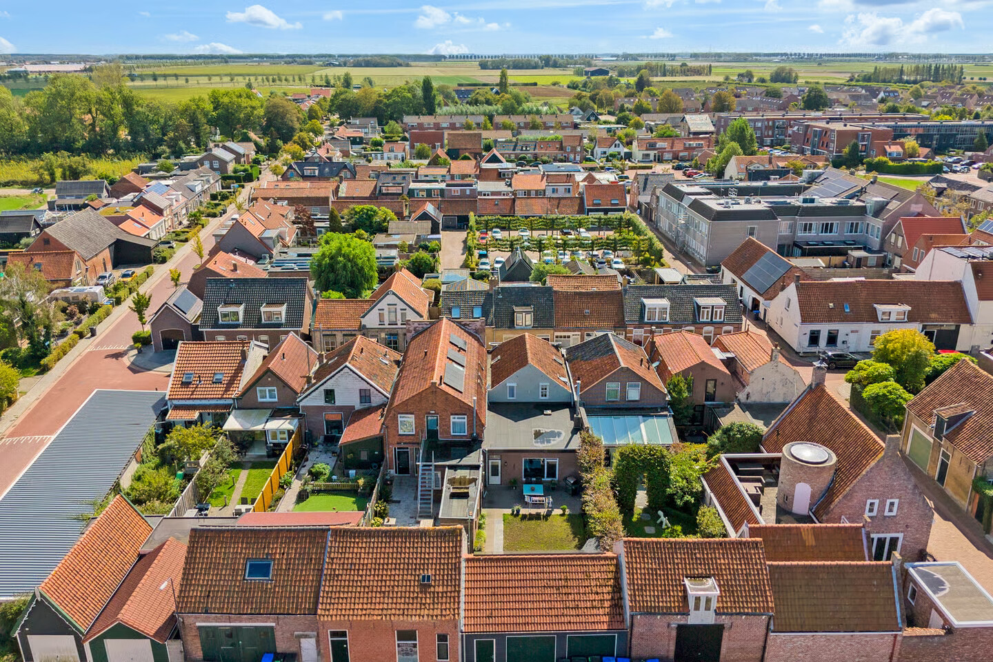 Hoekwoning te koop: Kerkstraat 12, Wissenkerke