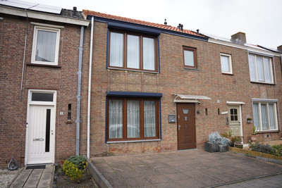 Huis te koop Mr. J.E. Risseeuwstraat 3