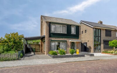 Burgemeester J.C. Everaarslaan 24