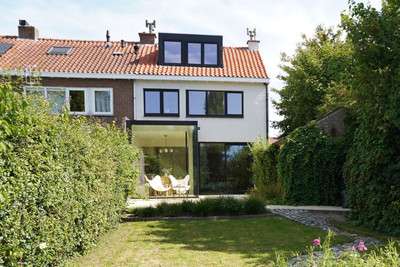 Oostburgsestraat 8