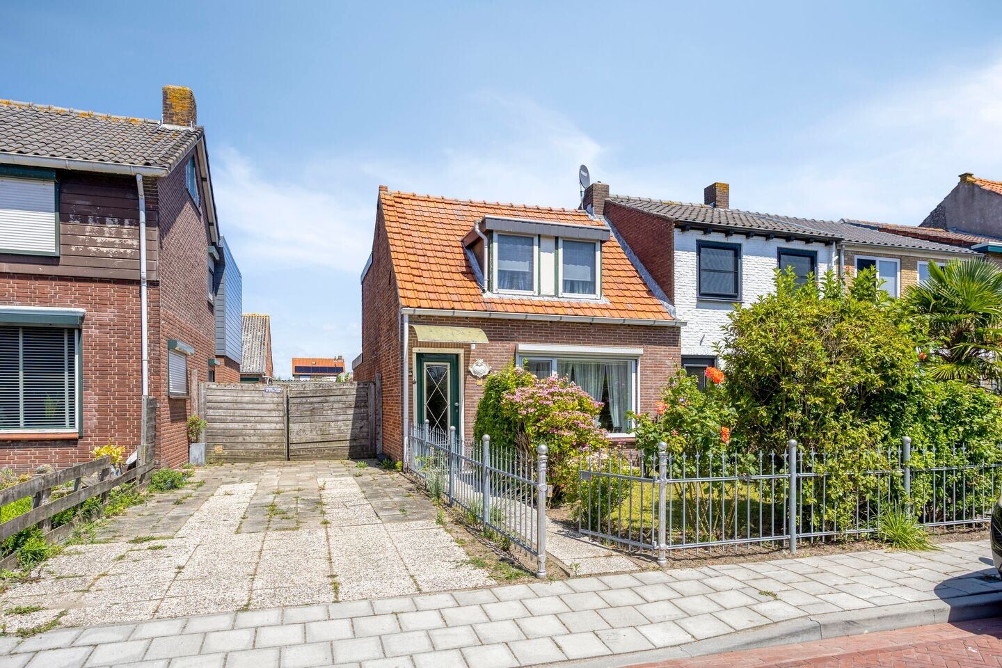 Hoekwoning te koop: Meester Willem Schorerstraat 9, Hoofdplaat