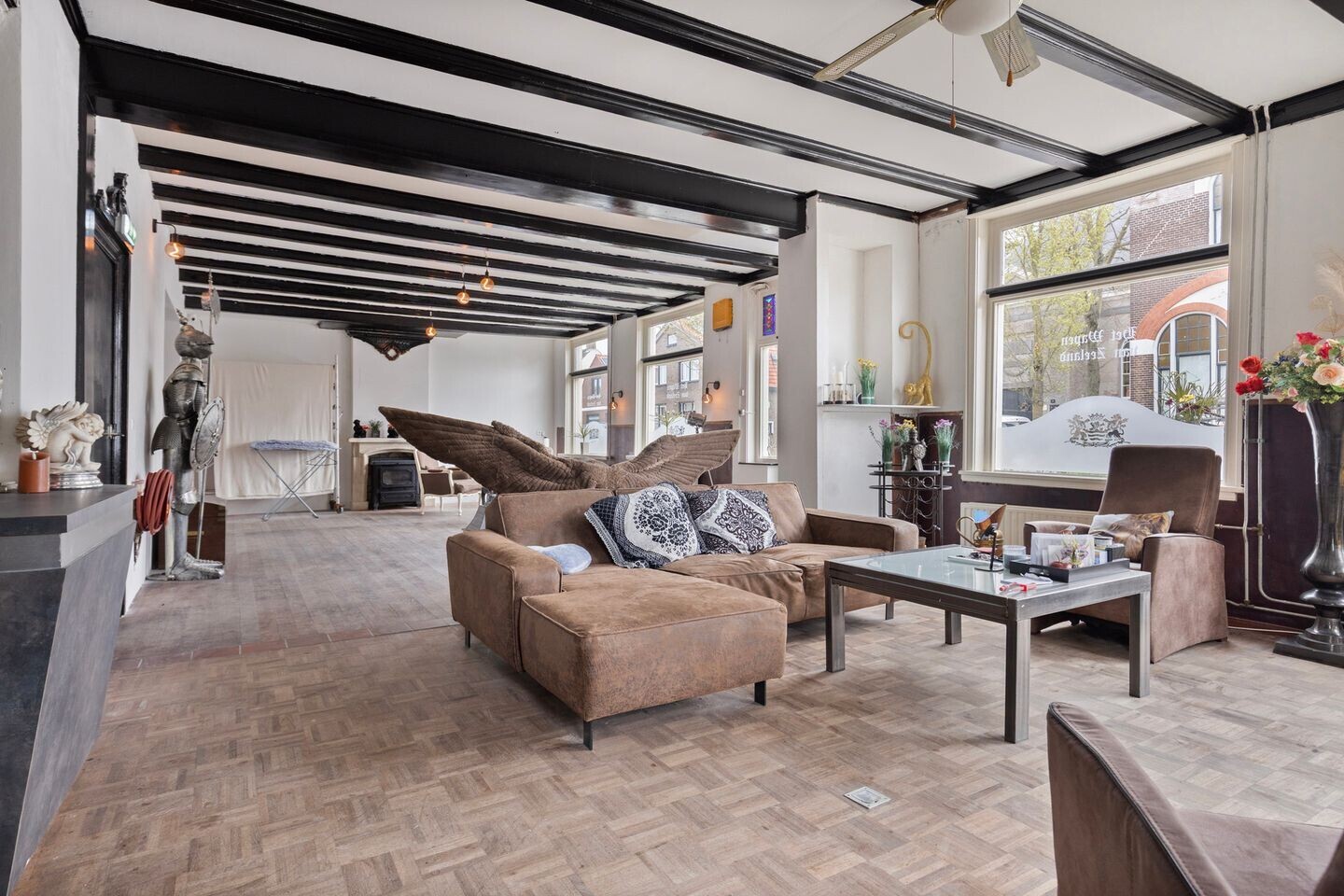 Tussenwoning te koop: Dorpsstraat 2, Hoofdplaat