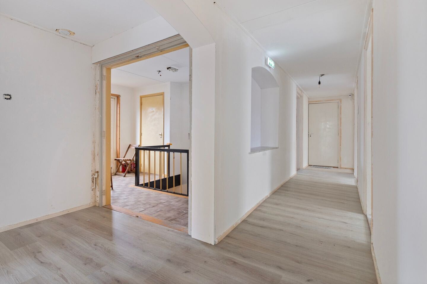 Tussenwoning te koop: Dorpsstraat 2, Hoofdplaat