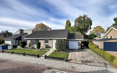 Pastoor J.A.M. van den Muijsenbergstraat 12