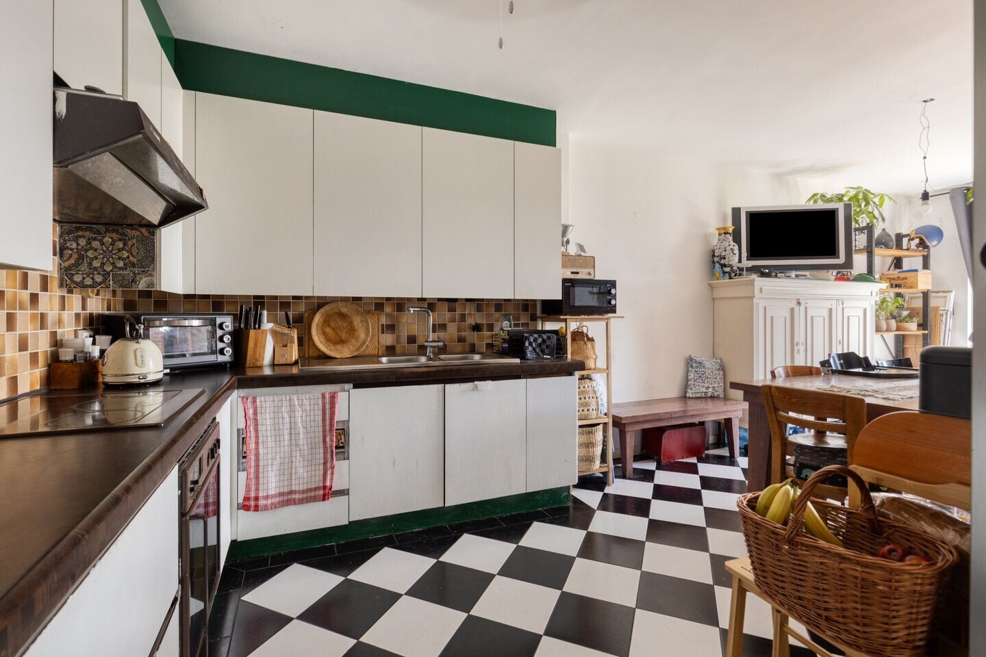 Hoekwoning te koop: Oranjestraat 50, Ijzendijke