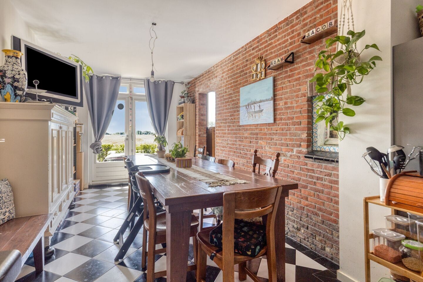 Hoekwoning te koop: Oranjestraat 50, Ijzendijke