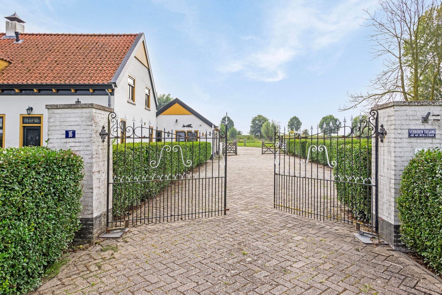 Vrijstaande woning te koop: Isabellaweg 16, Ijzendijke
