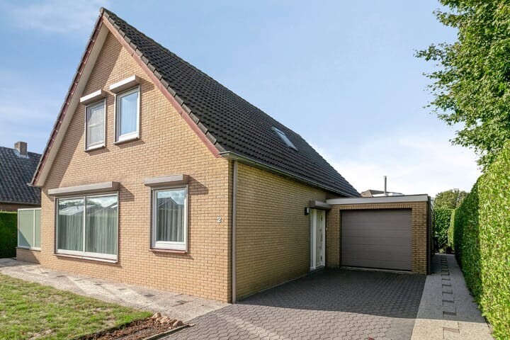 Vrijstaande woning te koop: Romanlaan 2, Aardenburg
