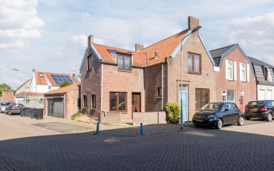 Lange Kerks. 25