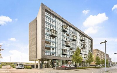 Waterfront 318