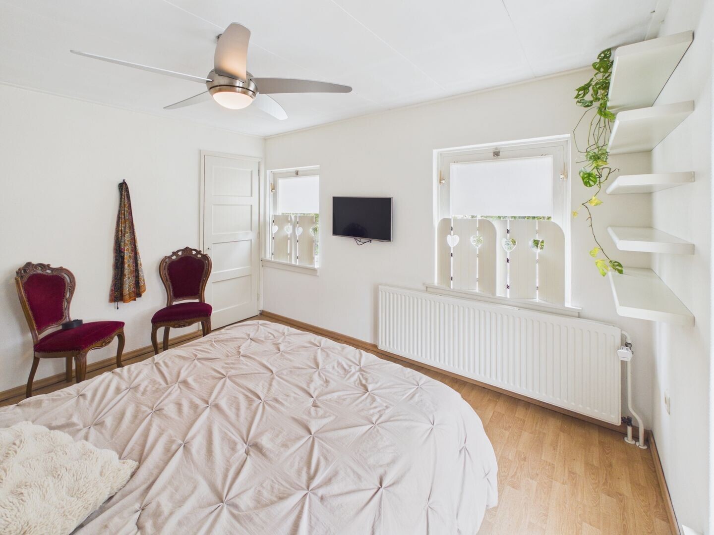 Hoekwoning te koop: Margrietstraat 1, Terneuzen