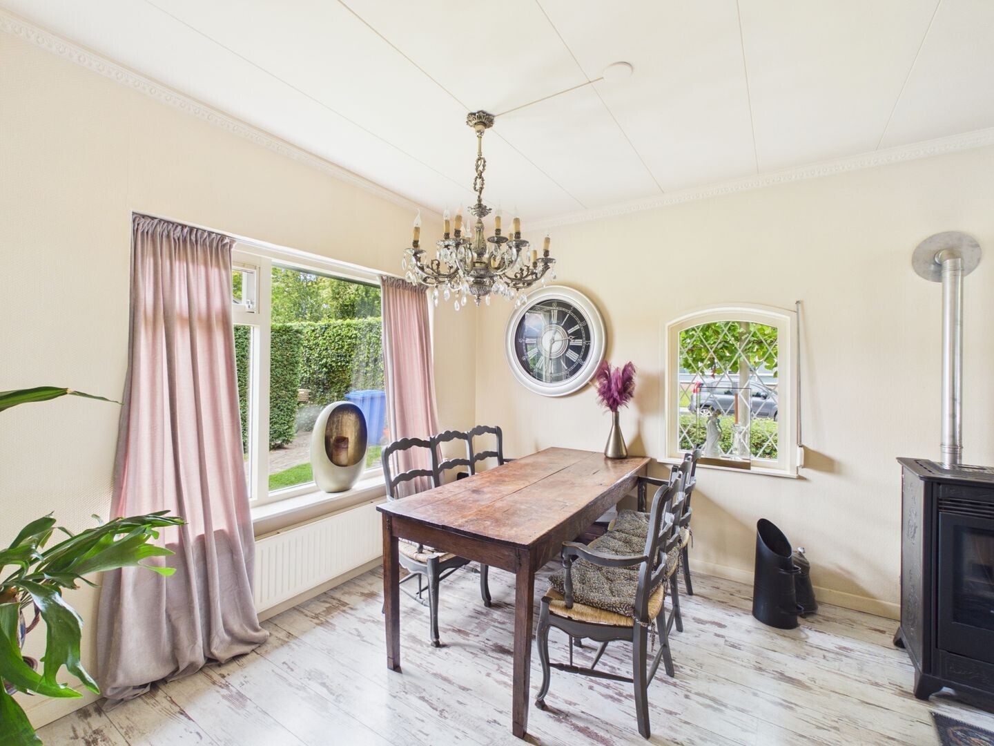 Hoekwoning te koop: Margrietstraat 1, Terneuzen