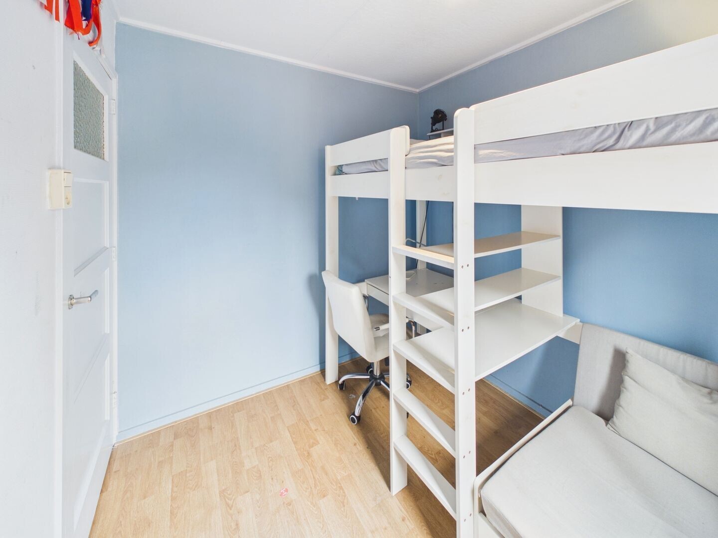 Hoekwoning te koop: Margrietstraat 1, Terneuzen