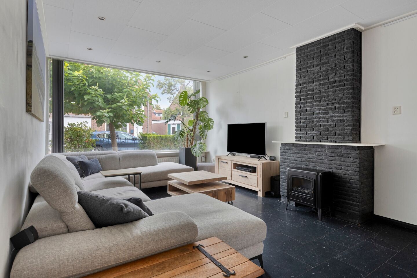 Tussenwoning te koop: Marijkestraat 12, Terneuzen