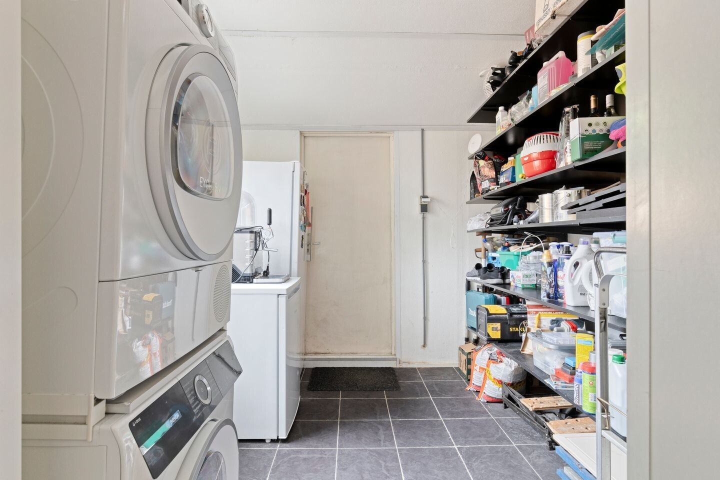 Tussenwoning te koop: Marijkestraat 12, Terneuzen