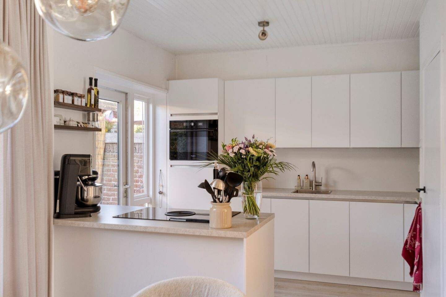 Hoekwoning te koop: Hobbemastraat 11, Terneuzen