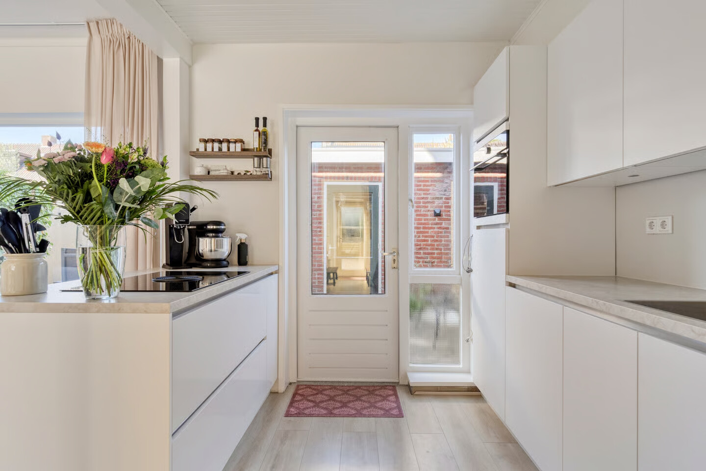 Hoekwoning te koop: Hobbemastraat 11, Terneuzen