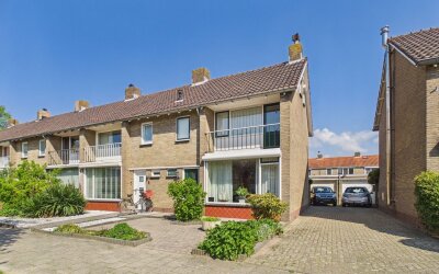 Johannes Vermeerstraat 10
