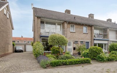 Johannes Vermeerstraat 12