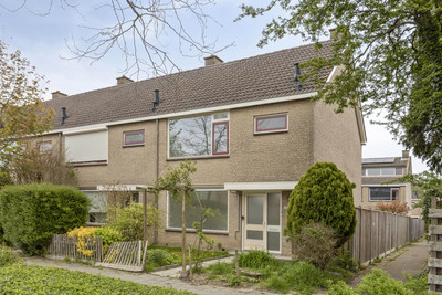 Madame Curiestraat 55