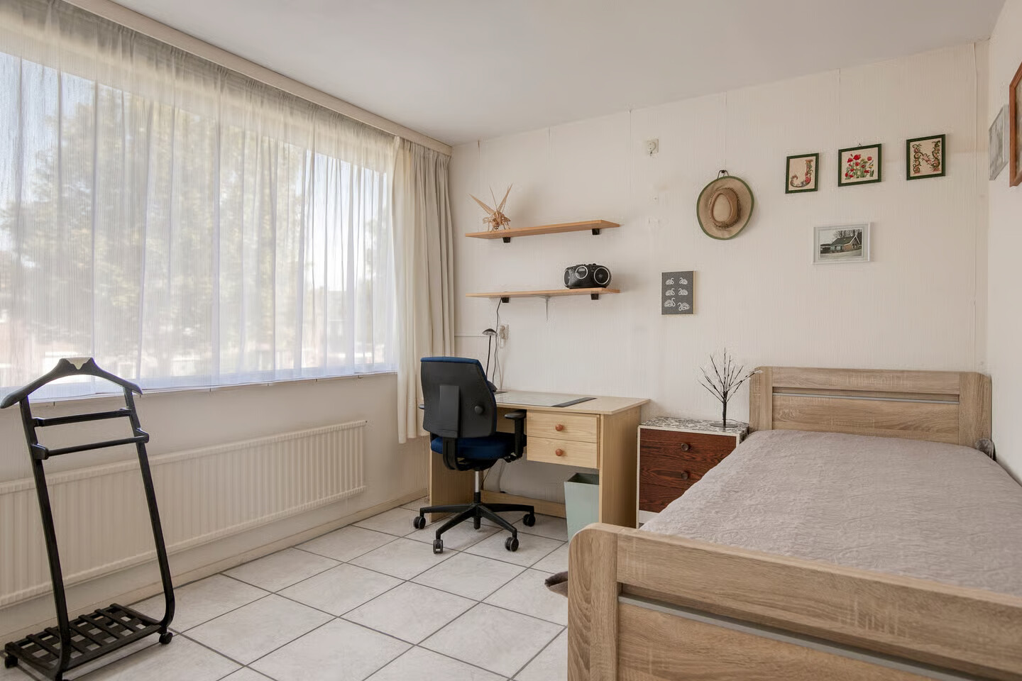 Tussenwoning te koop: van der Waalsstraat 48, Terneuzen