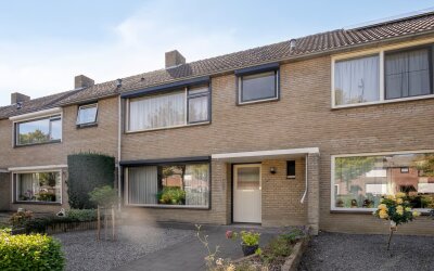 van der Waalsstraat 48