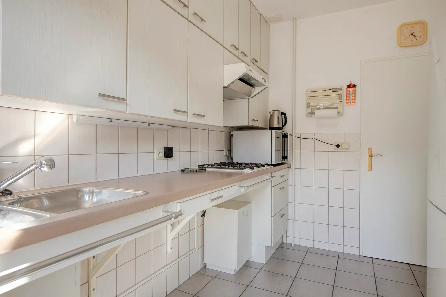 Tussenwoning te koop: van der Waalsstraat 48, Terneuzen