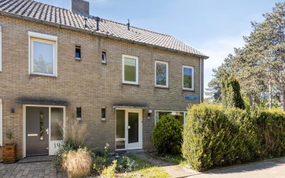 Madame Curiestraat 17