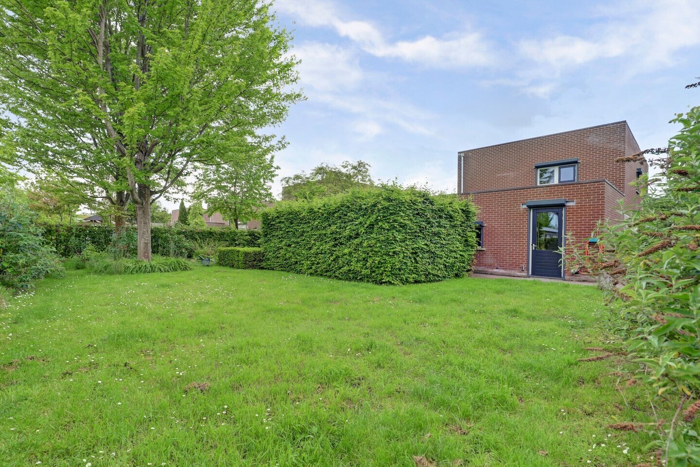 Vrijstaande woning te koop: Buizerd 2, Terneuzen