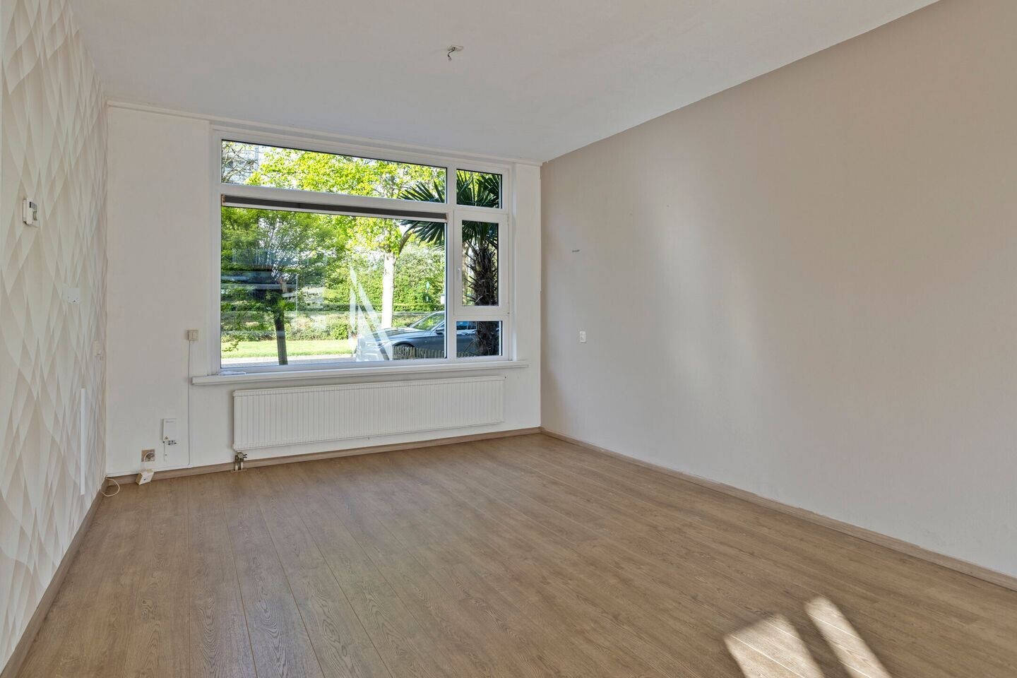 Tussenwoning te koop: Michiel de Ruijtersingel 46, Terneuzen