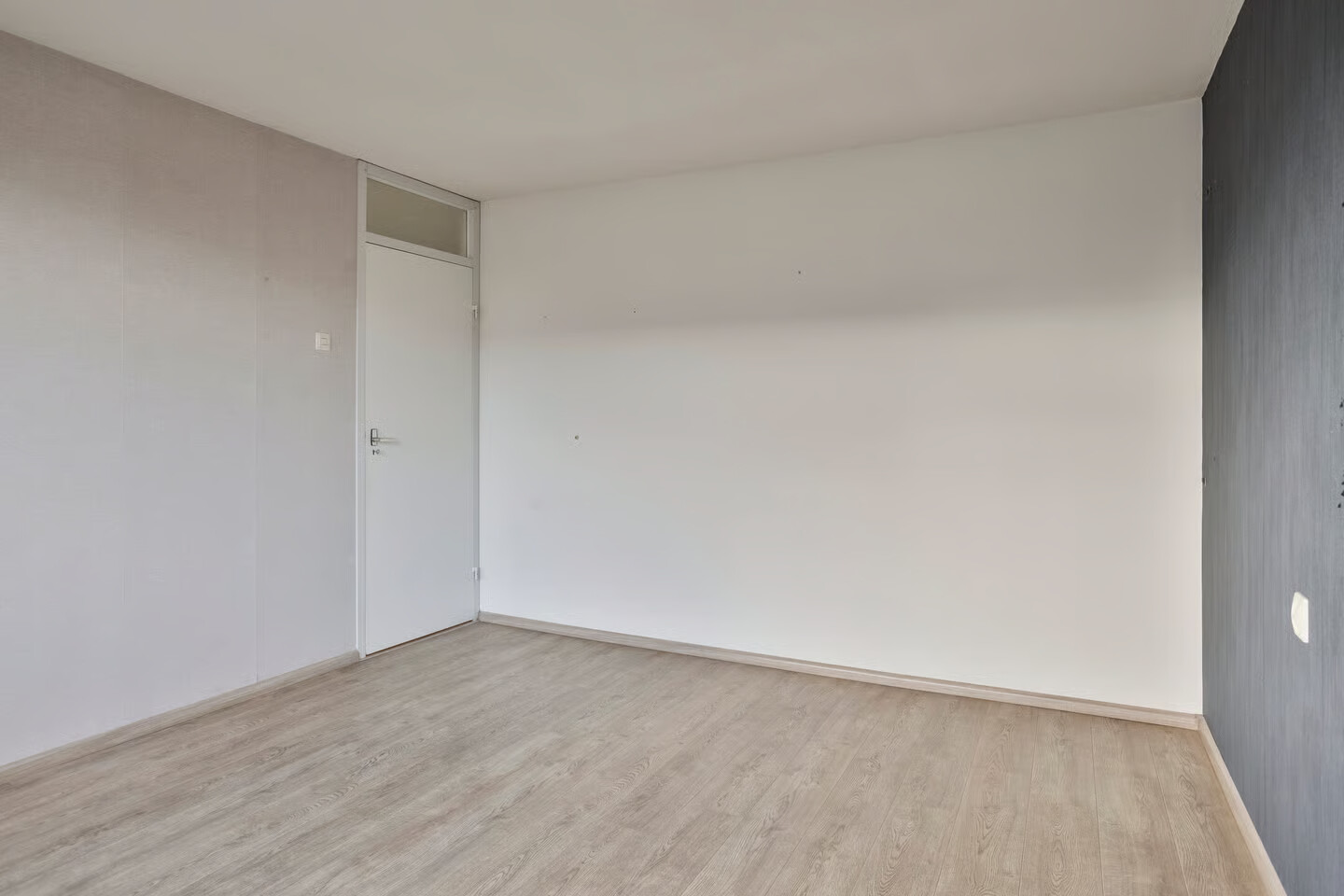 Tussenwoning te koop: Michiel de Ruijtersingel 46, Terneuzen