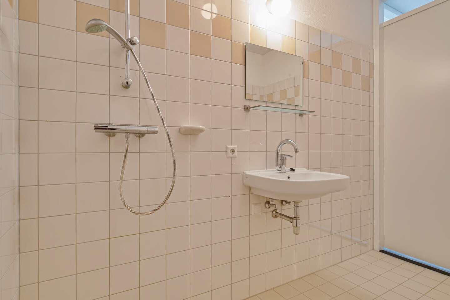 Appartement te koop: Vivaldiplein 40, Terneuzen