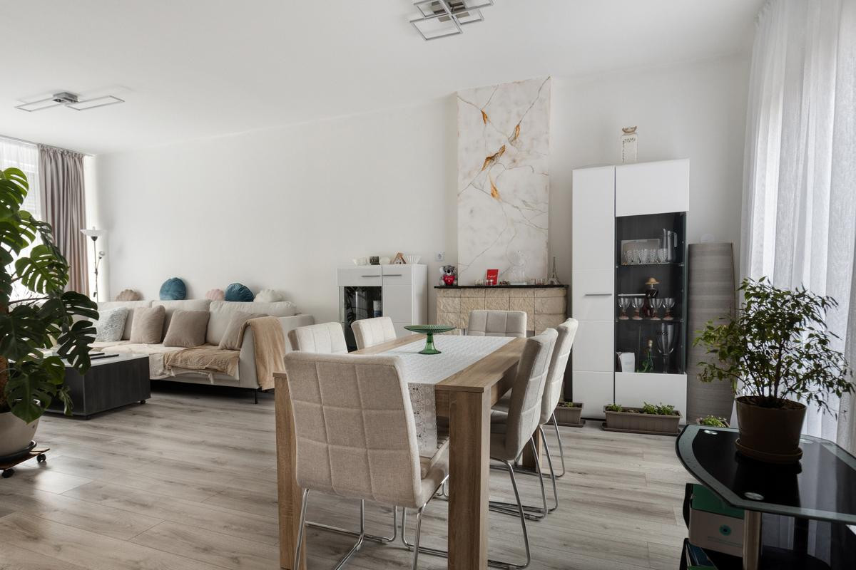 Vrijstaande woning te koop: Middenstraat 22, Sluiskil