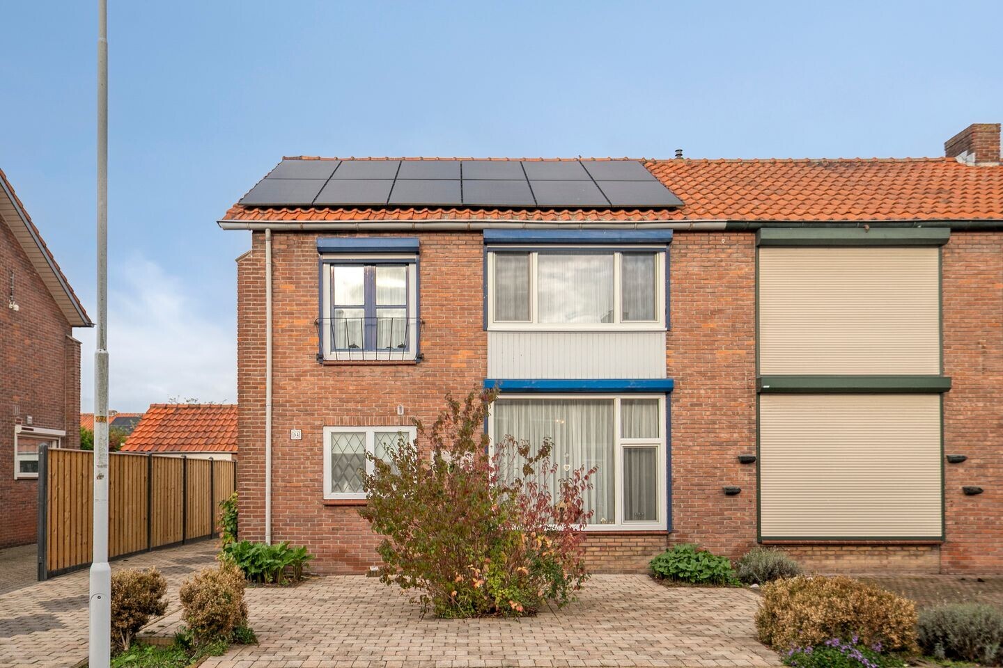 Twee-onder-één-kap te koop: Spoorstraat 54, Sluiskil