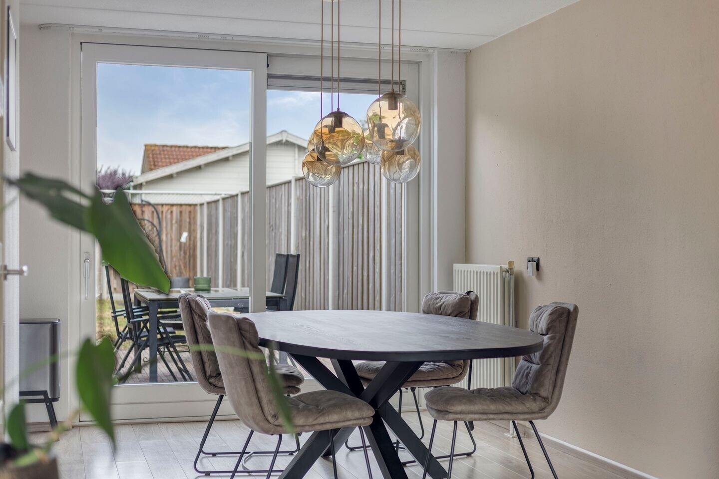 Tussenwoning te koop: Canisvlietstraat 31, Sluiskil