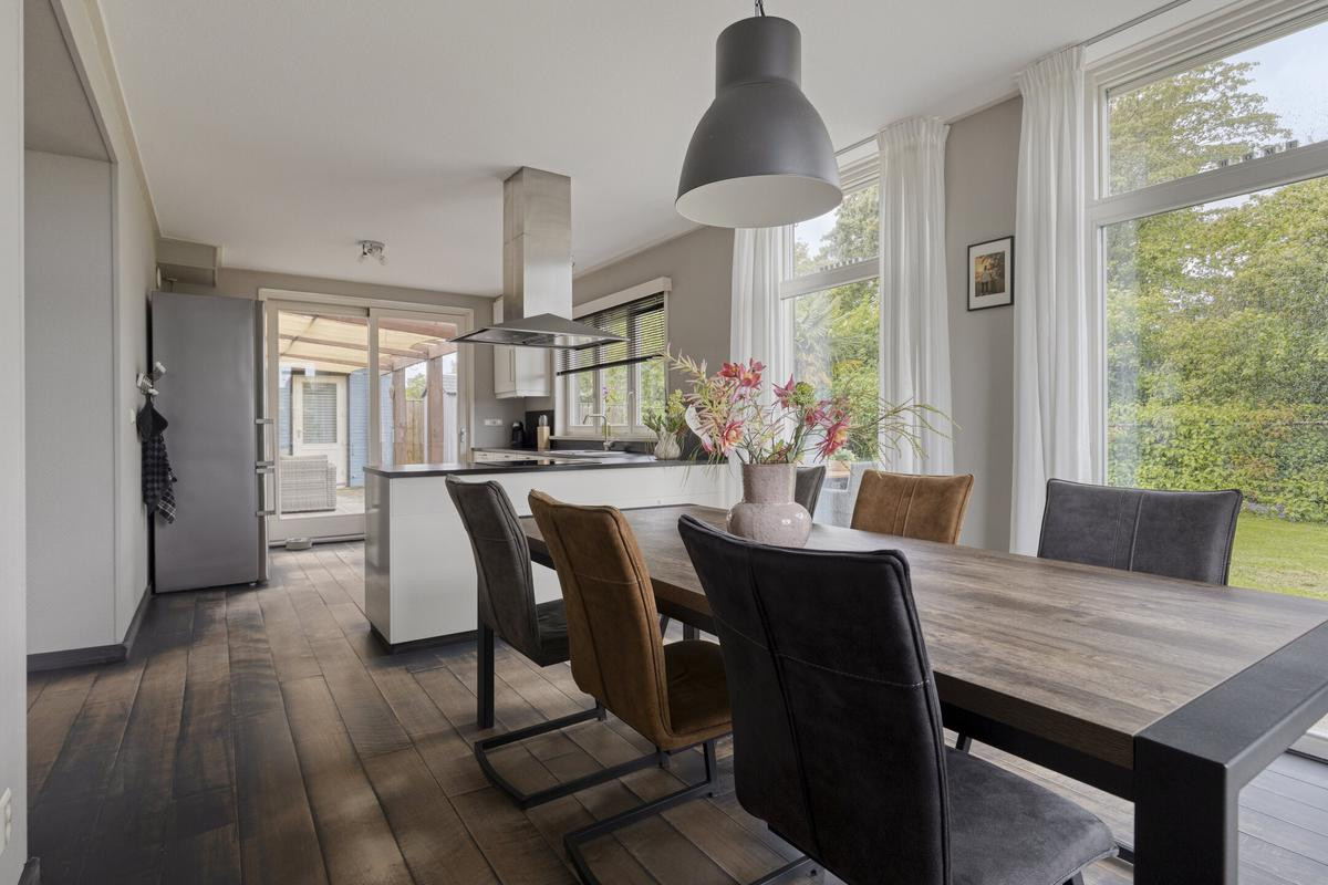Hoekwoning te koop: ds. Raamshof 2, Hoek