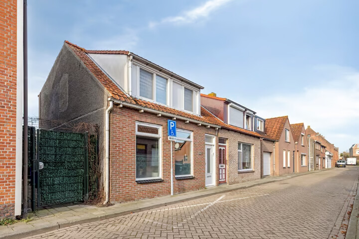 Twee-onder-één-kap te koop: Keijzerstraat 16, Hoek