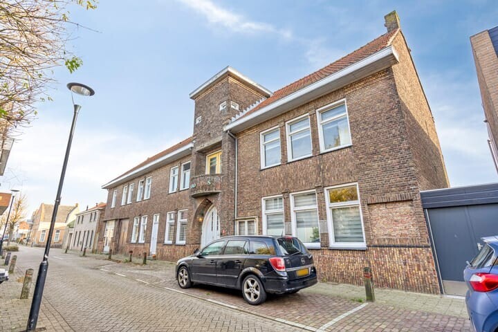 Vrijstaande woning te koop: Molendijk 5, Hoek
