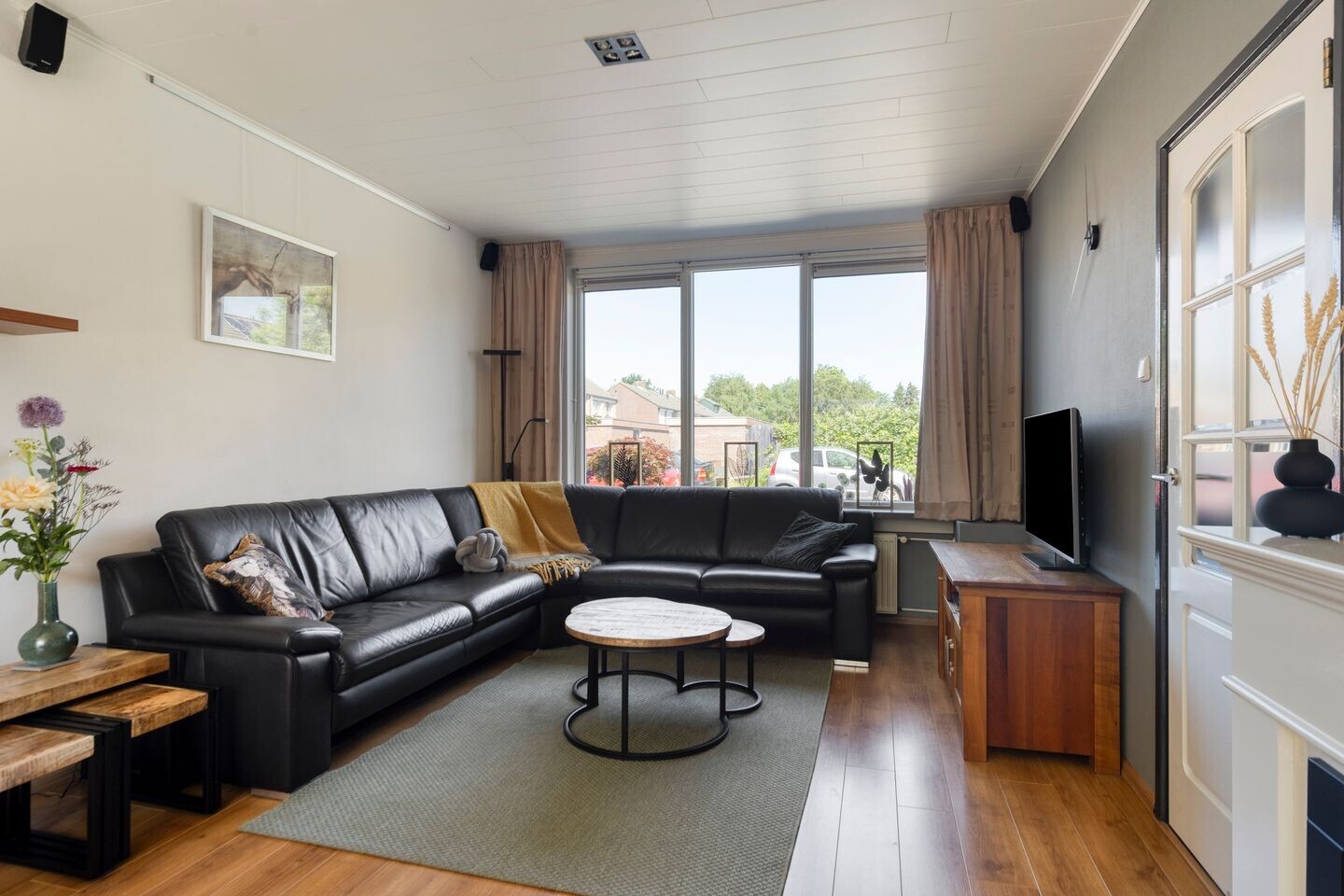 Tussenwoning te koop: Azaleastraat 11, Hoek