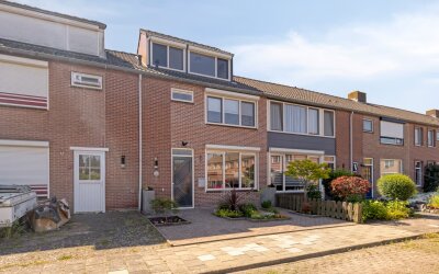 Huis te koop Azaleastraat 11