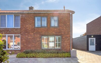 Nassaustraat 2