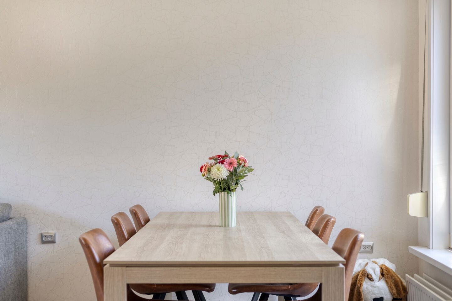 Tussenwoning te koop: Zeelandiastraat 8, Sas Van Gent