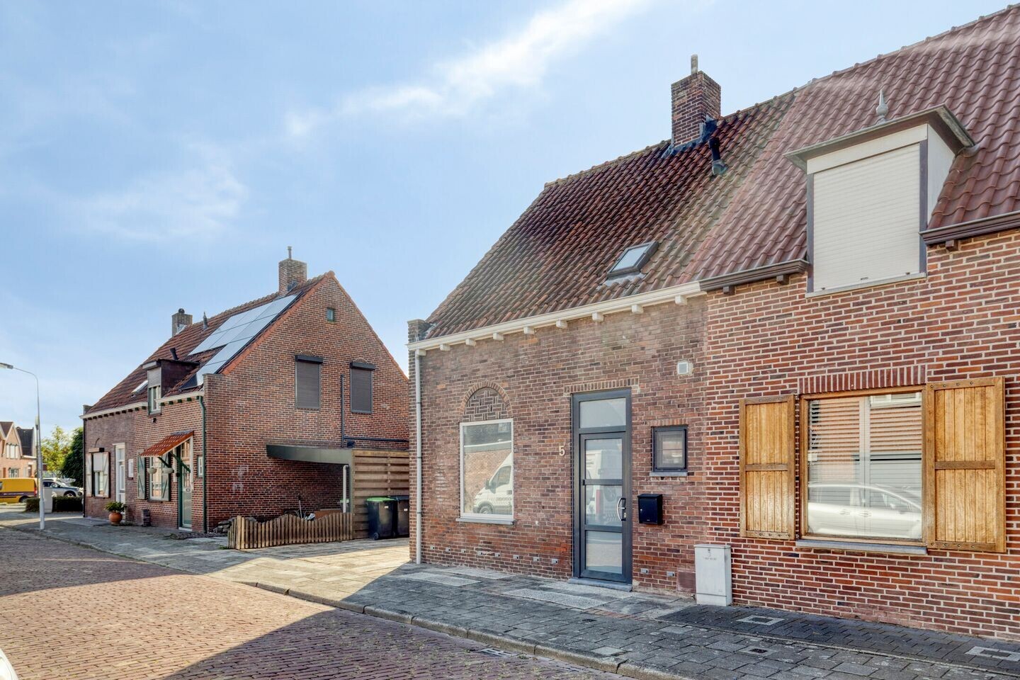 Twee-onder-één-kap te koop: Calandstraat 5, Sas Van Gent