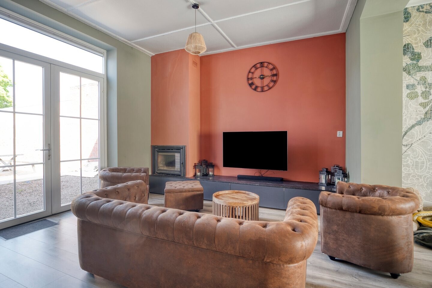Tussenwoning te koop: Oostdam 4, Sas Van Gent