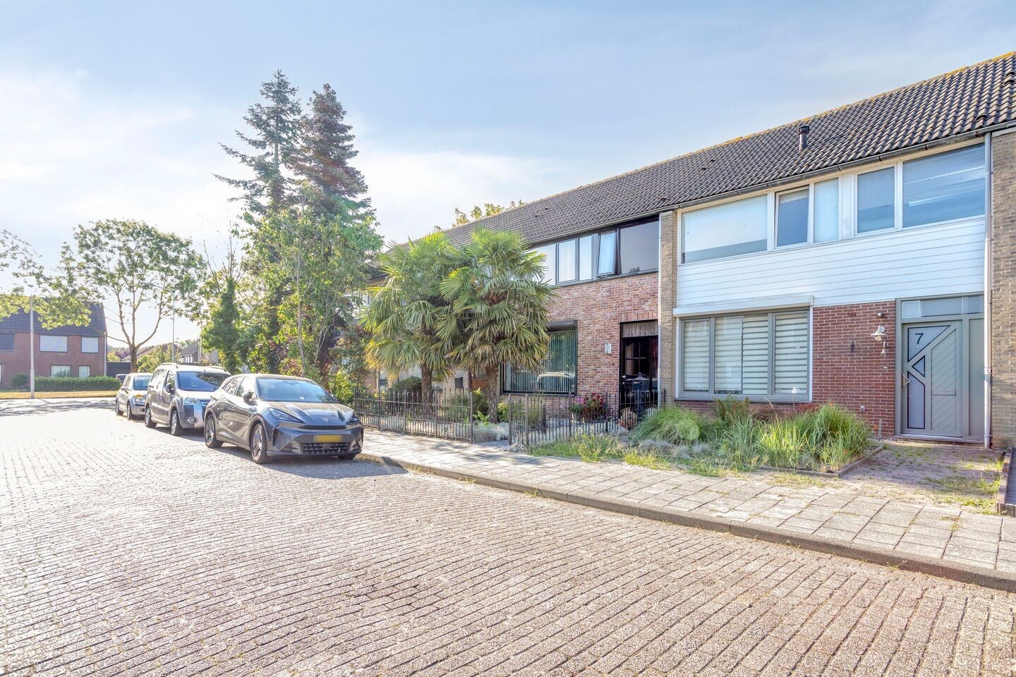 Tussenwoning te koop: Tiendstraat 7, Sas Van Gent