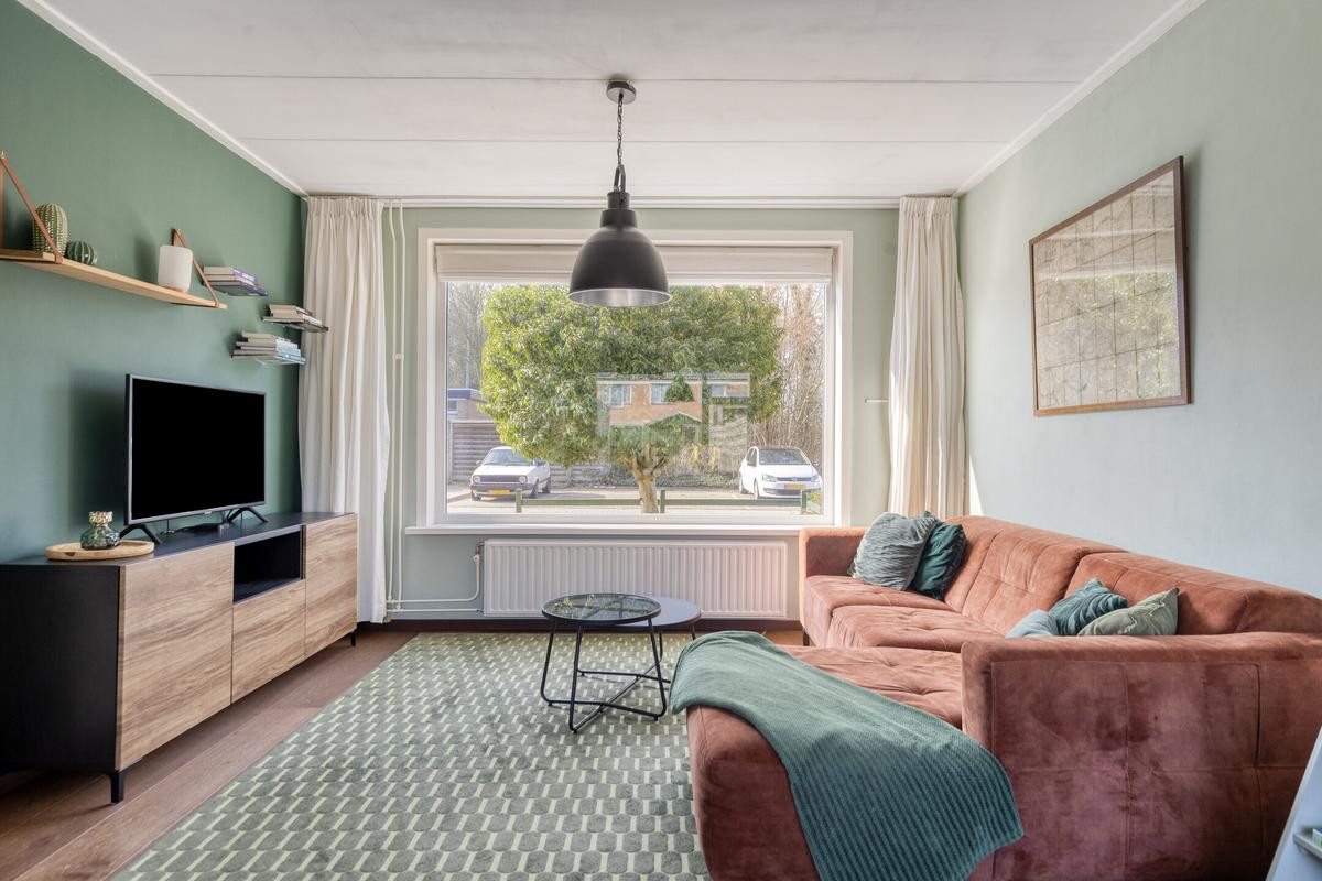 Tussenwoning te koop: Sportparklaan 6, Philippine